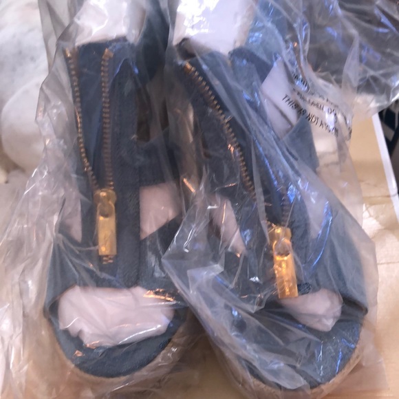 NWT MICHAEL KORS DENIM DAMITA ESPADRILLES - Picture 5 of 6